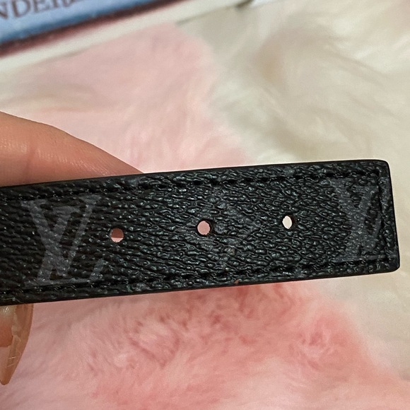 COPY - COPY - Louis Vuitton Slim Leather Bracelet Adjustable
Size - Picture 10 of 12